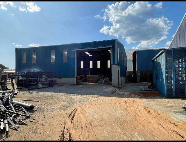 INDUSTRIAL PROPERTY TO RENT IN HENNOPSPARK